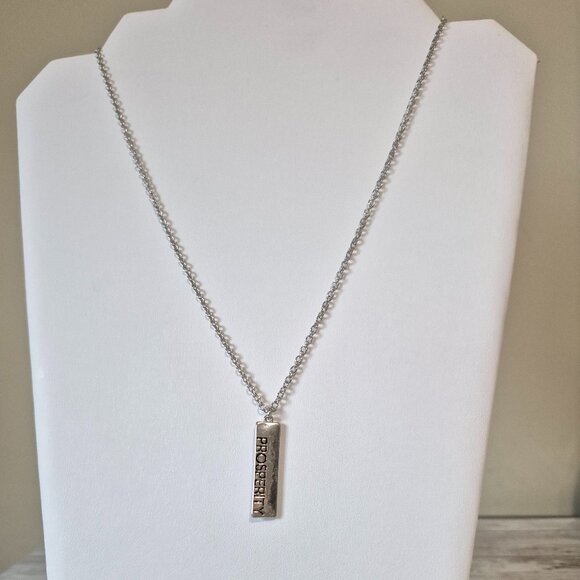 NWT Stainless Steel Prosperity Bar Necklace - Picture 3 of 9